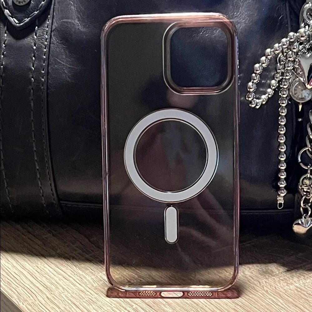 set of iphone 13 pro max cases GUC